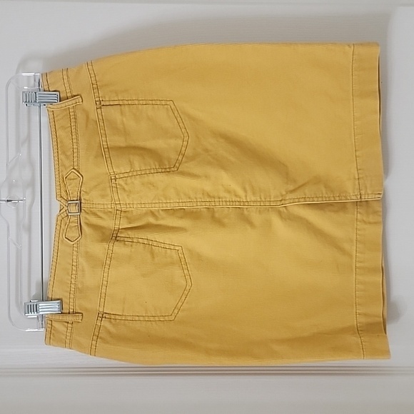 Loft Petites, Size 2P Sunflower Yellow Corduroy Mini Skirt, Gently Used Cond. - Picture 3 of 11